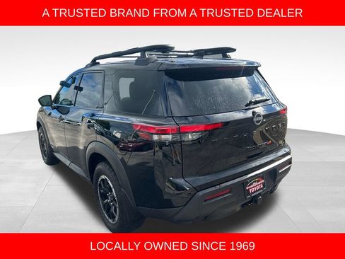 Used 2024 Nissan Pathfinder Rock Creek AWD/4WD image 3