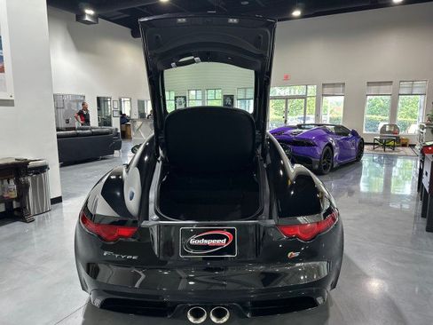 Used 2017 Jaguar F-TYPE S RWD image 38