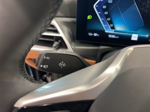 Used 2025 BMW i4 xDrive40i image 40