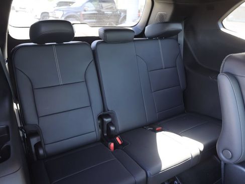 New 2027 GMC Acadia Elevation w/ Elevation Premium Package AWD/4WD image 18