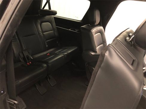 Used 2024 Lincoln Navigator L Reserve image 36