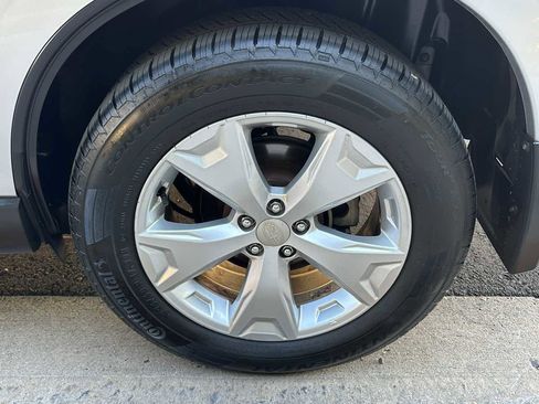 Used 2015 Subaru Forester 2.5i Limited image 60