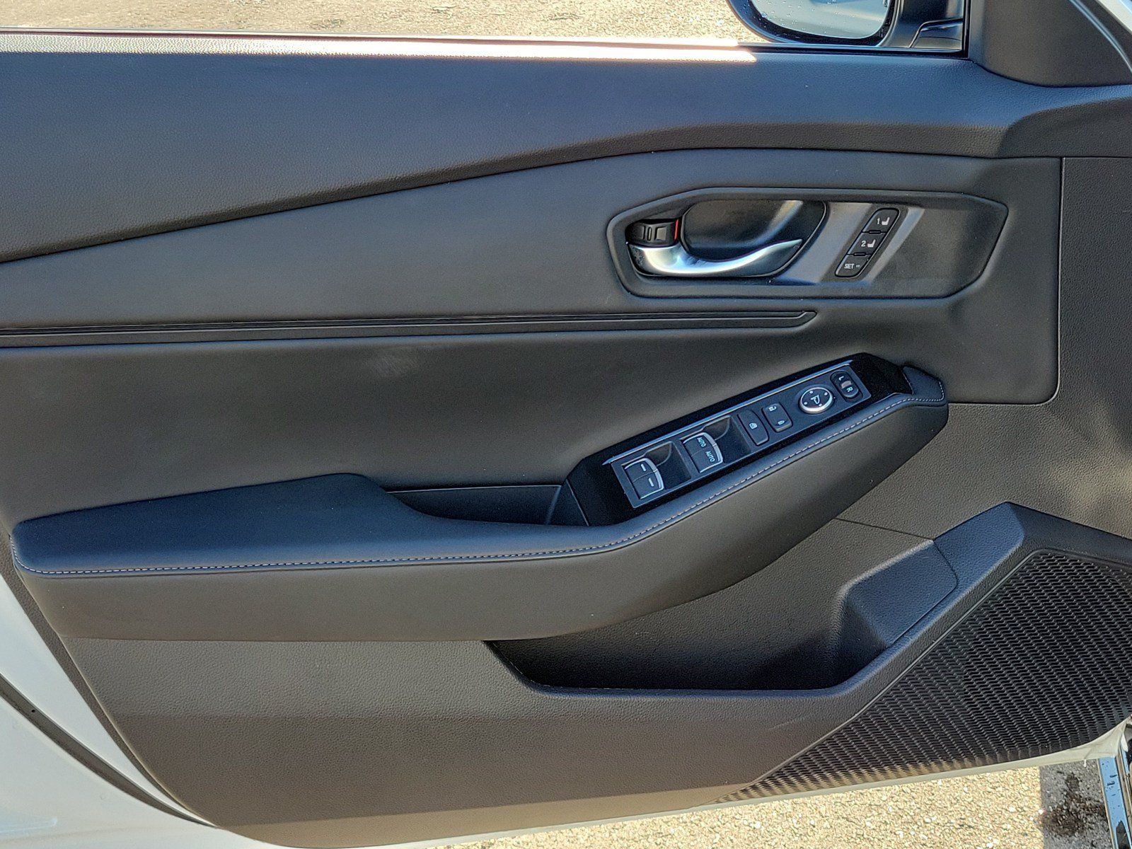 Used 2024 Honda Accord Touring image 13