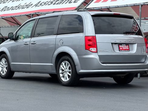 Used 2019 Dodge Grand Caravan SXT FWD image 7