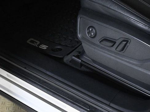 Used 2022 Audi Q5 2.0T Premium Plus w/ Premium Plus Package image 20
