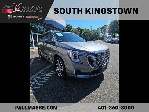 Certified 2024 GMC Terrain Denali w/ Denali Premium Package AWD/4WD image 3