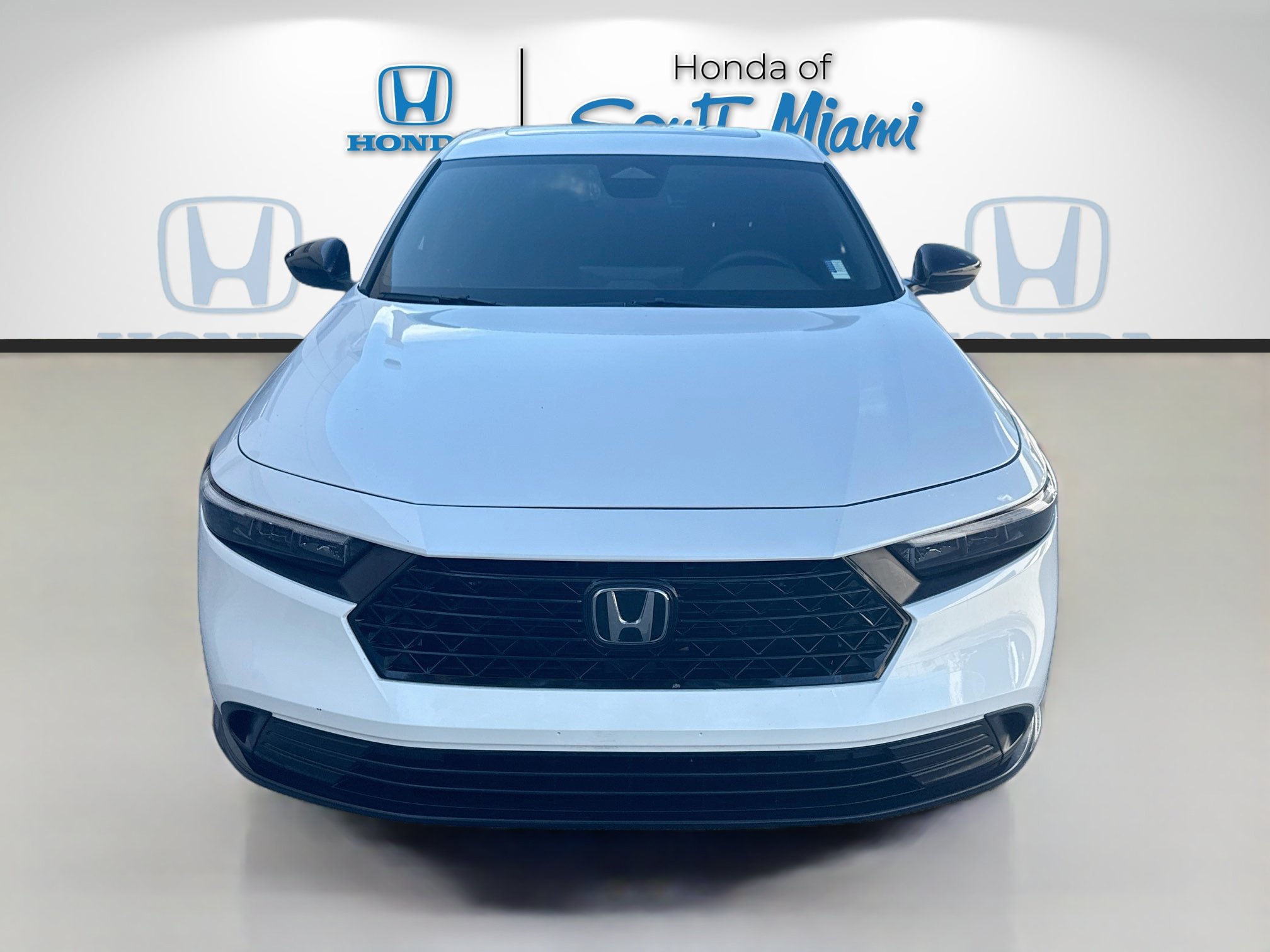 Certified 2025 Honda Accord Sport image 2