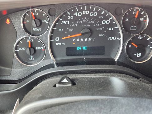 New 2025 GMC Savana 2500 Extended w/ Driver Convenience Package image 12