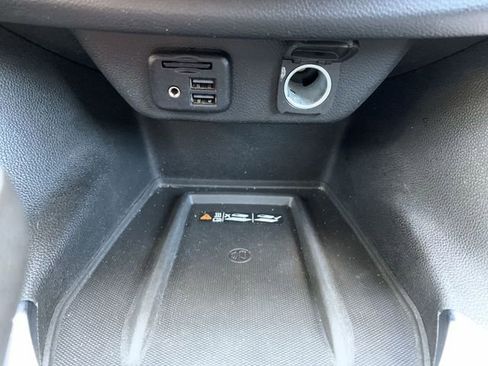 Used 2020 Chevrolet Traverse Premier FWD image 27