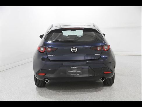 Certified 2025 MAZDA MAZDA3 s Sport FWD image 17