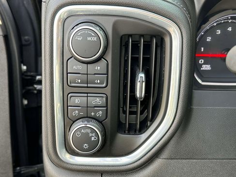 Certified 2021 Chevrolet Silverado 1500 LT Trail Boss w/ Convenience Package II image 24