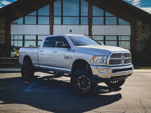Used 2018 RAM 2500 Big Horn AWD/4WD image 1