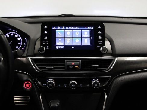 Used 2021 Honda Accord Sport image 15