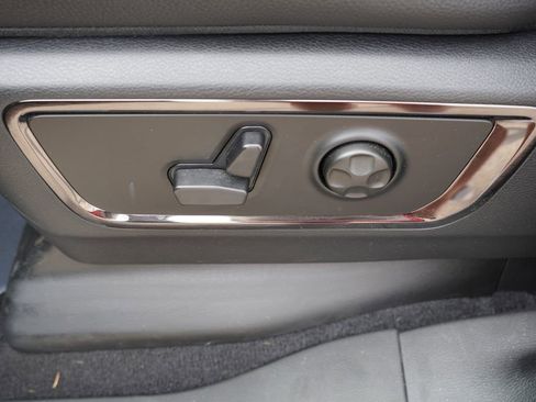 Certified 2025 RAM 1500 Limited AWD/4WD image 27