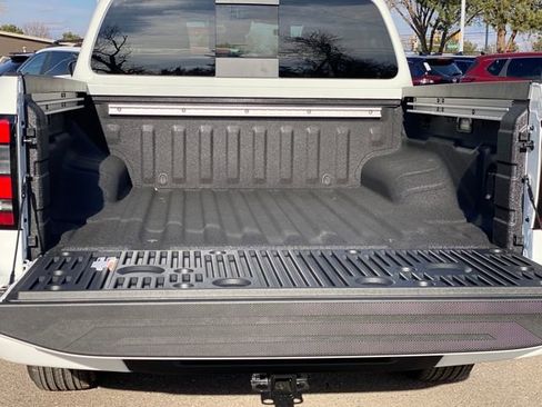 New 2026 Nissan Frontier SV image 23