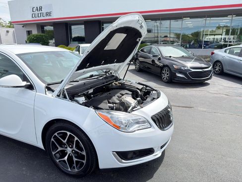 Used 2017 Buick Regal Sport Touring FWD image 63