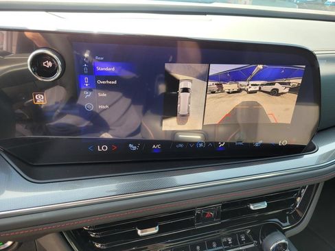 New 2026 Chevrolet Suburban RST w/ RST Capability Package AWD/4WD image 16