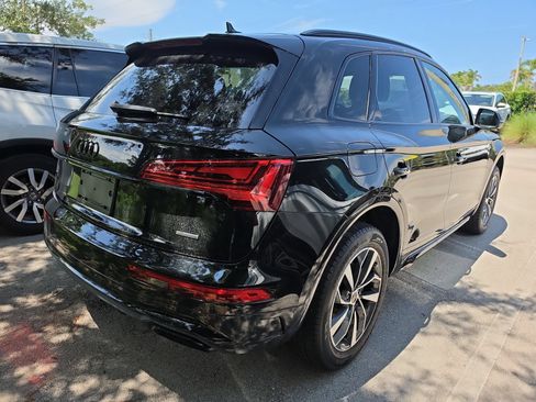 Certified 2024 Audi Q5 2.0T Premium w/ Summer of Audi Package AWD/4WD image 6