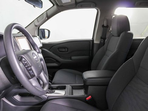 Used 2022 Nissan Frontier S w/ Technology Package image 17