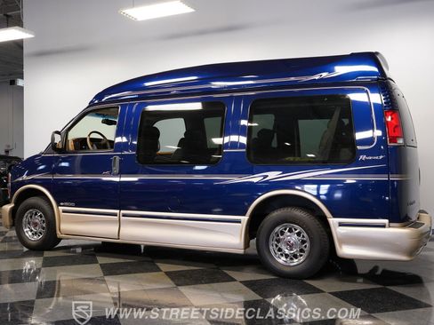 Used 2001 Chevrolet Express 1500 w/ Preferred Equipment Group 3 image 8