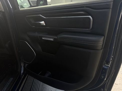 Used 2022 RAM 1500 Laramie AWD/4WD image 34