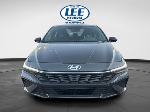 New 2026 Hyundai Elantra Sport FWD image 8