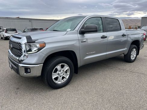 Used 2021 Toyota Tundra SR5 image 1