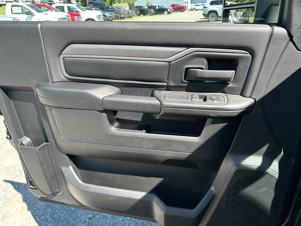 New 2026 RAM 3500 Tradesman AWD/4WD image 11
