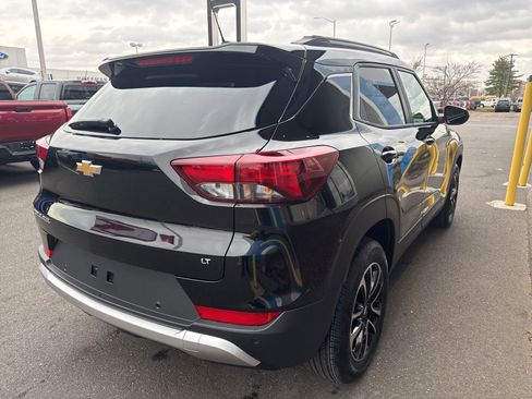 New 2026 Chevrolet TrailBlazer LT FWD image 6