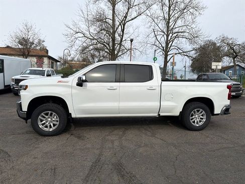 Used 2022 Chevrolet Silverado 1500 LT w/ Z71 Off-Road Package image 14