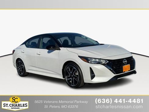 Used 2024 Nissan Sentra SR w/ SR Premium Package image 1