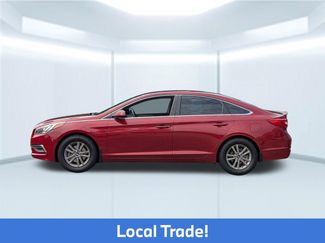 Used 2015 Hyundai Sonata SE w/ Cargo Package FWD video 2