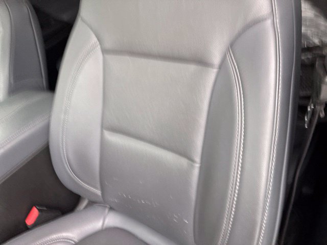 Used 2019 Chevrolet Traverse Premier w/ Driver Confidence II Package FWD image 13