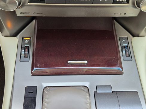 Used 2019 Lexus GX 460 Premium image 25