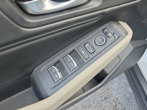 Used 2024 Honda Accord EX image 15