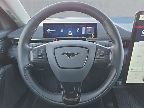 Certified 2025 Ford Mustang Mach-E Select w/ Comfort Package Lite image 13