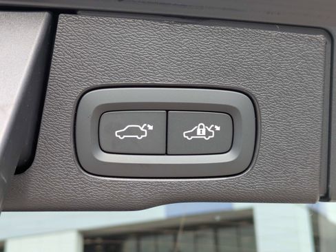 New 2026 Volvo XC60 B5 Plus w/ Protection Package Premier image 14