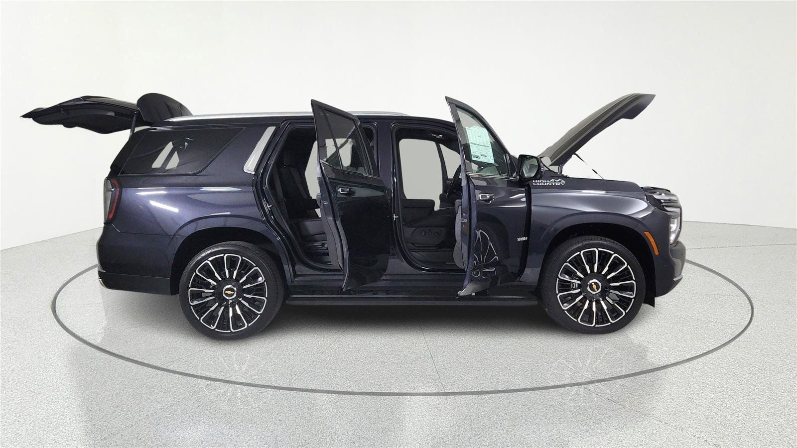 New 2026 Chevrolet Tahoe High Country AWD/4WD image 8