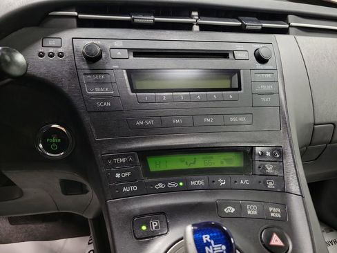 Used 2011 Toyota Prius Two image 14