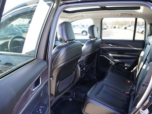 Certified 2022 Jeep Grand Cherokee Limited 4xe image 17