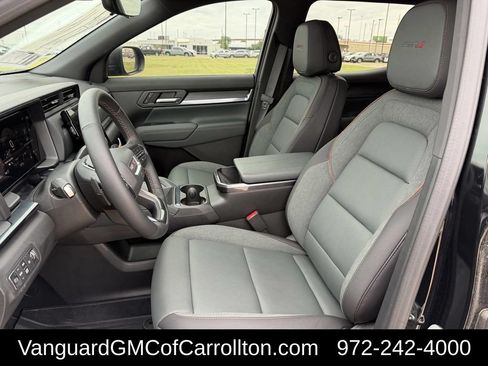 New 2026 GMC Terrain AT4 w/ Convenience Package III AWD/4WD image 34