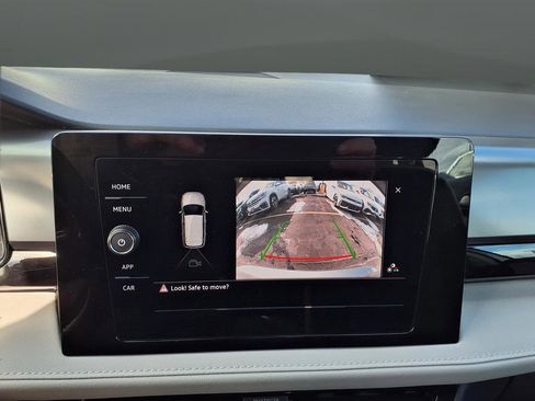 New 2026 Volkswagen Taos S image 34