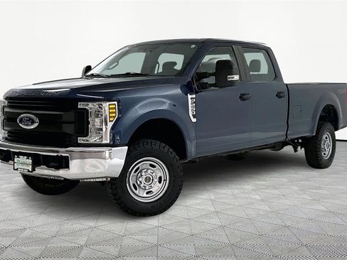 Used 2019 Ford F250 XL w/ Power Equipment Group image 3