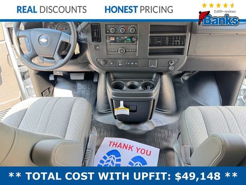 New 2025 Chevrolet Express 2500 Work Van w/ Driver Convenience Package image 10