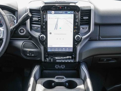 New 2026 RAM 2500 Big Horn AWD/4WD image 14
