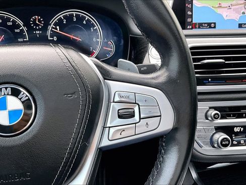 Used 2019 BMW 740i w/ M Sport Package image 12