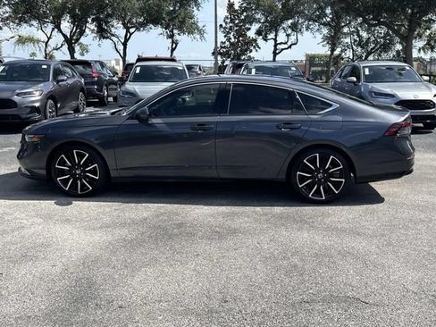 Certified 2025 Honda Accord Touring image 7
