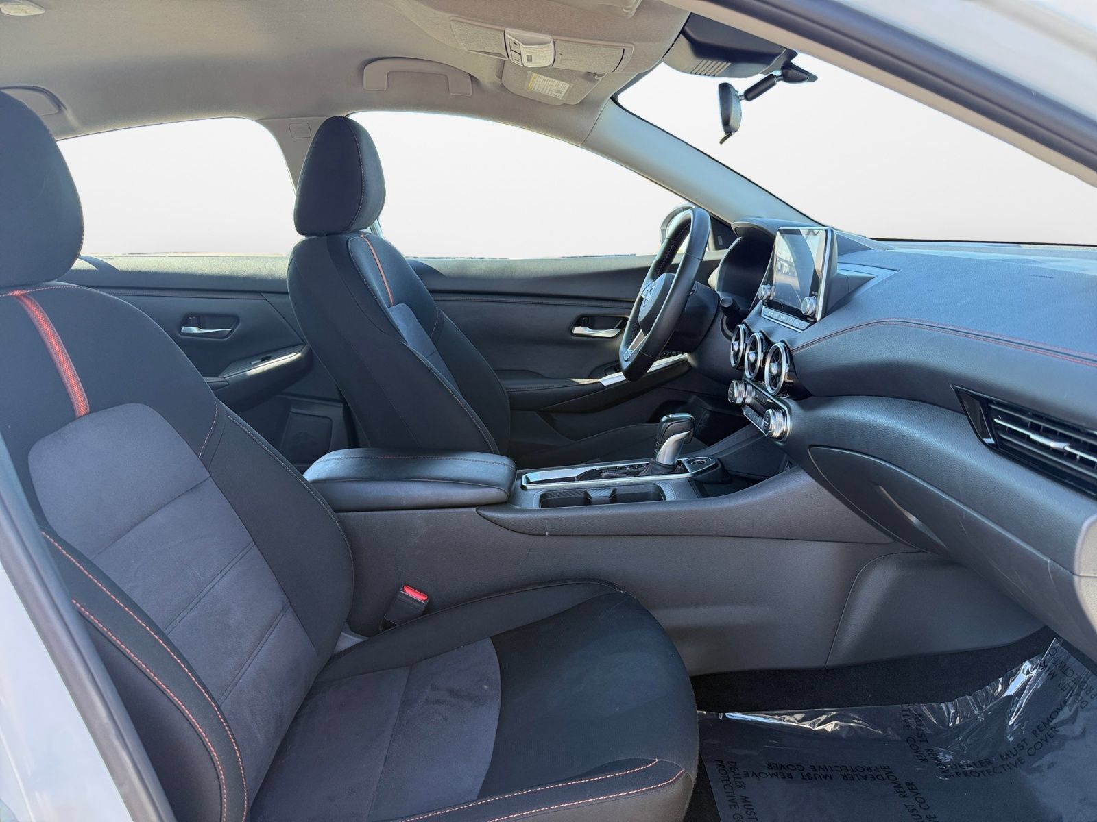 Used 2025 Nissan Sentra SR FWD image 19
