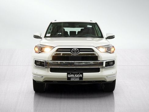 Used 2023 Toyota 4Runner Limited AWD/4WD image 9