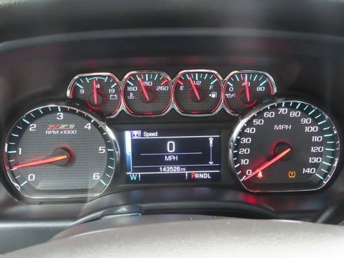 Used 2017 Chevrolet Silverado 1500 LT w/ All Star Edition AWD/4WD image 33